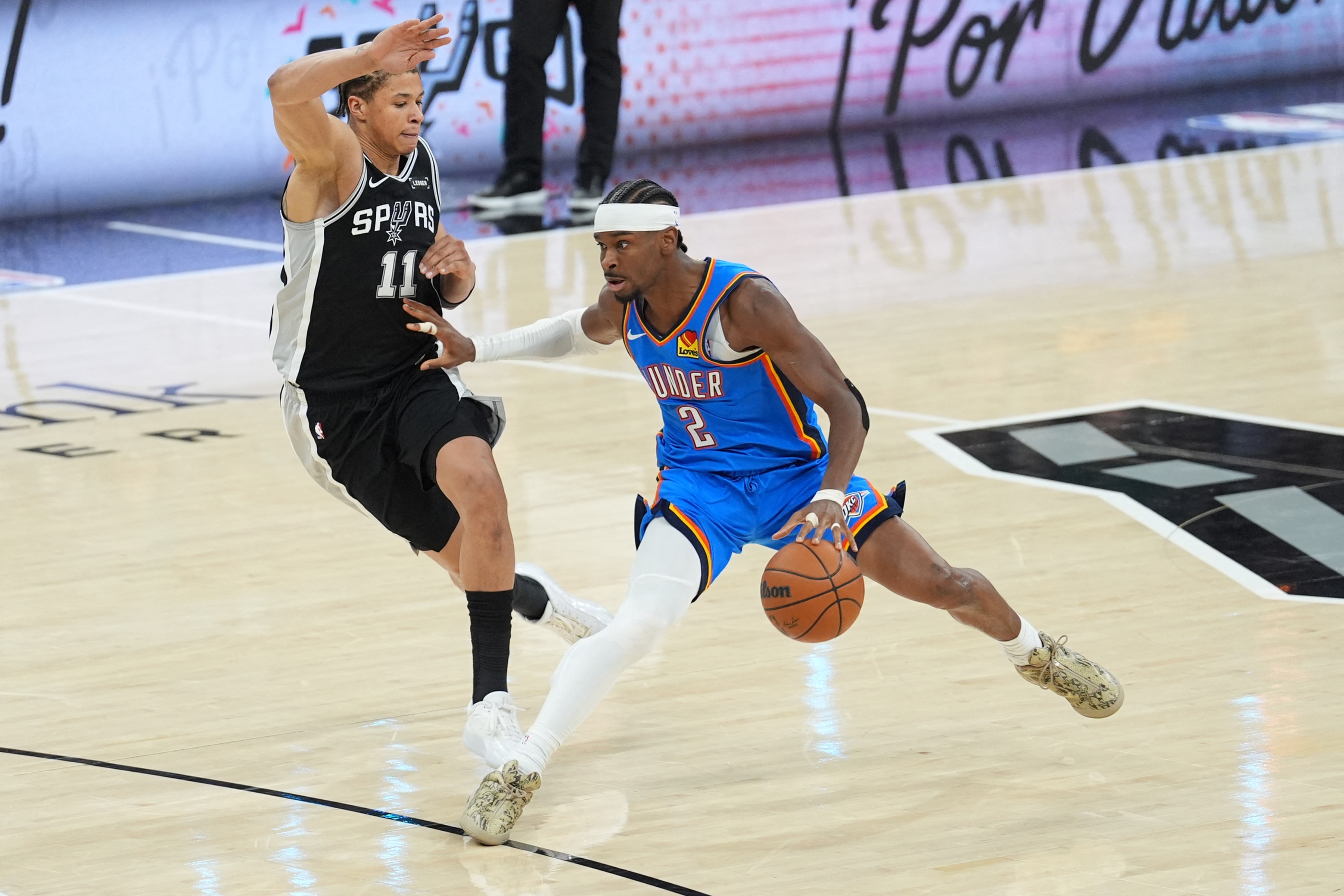 NBA后卫罚球上双榜:亚历山大断档领先
