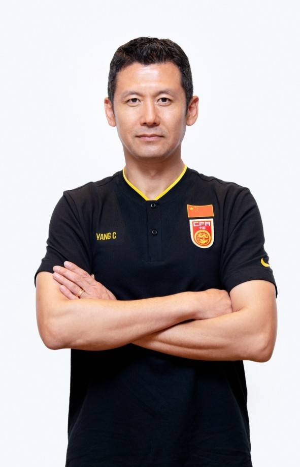 杨晨寄语:盼中国队再进世界杯,身材管理是职业必修课