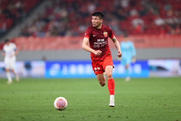 海港半场1-1辽宁铁人,李帅攻防一体