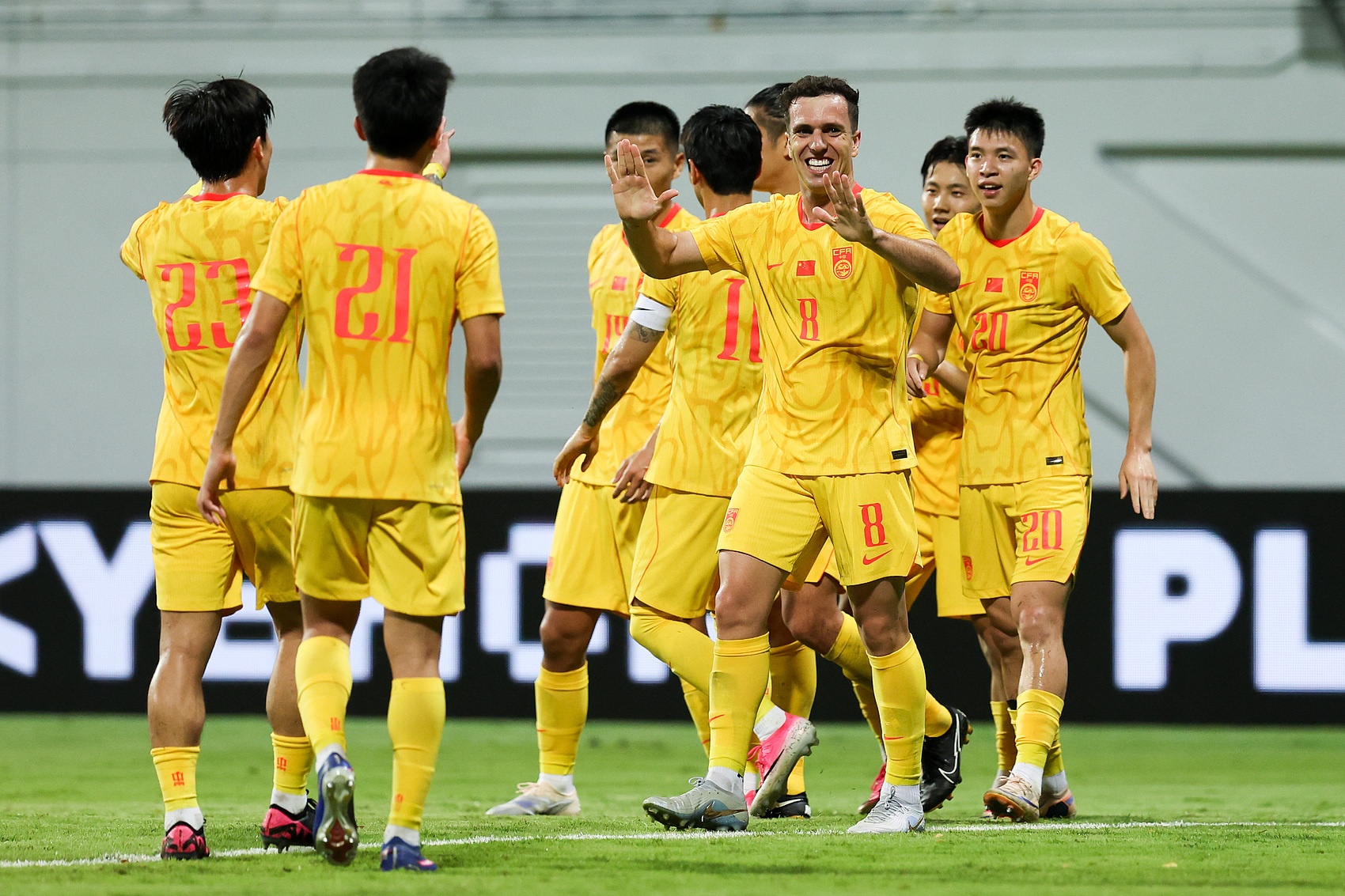 国足金华热身战泰国,武磊百场纪念添温情