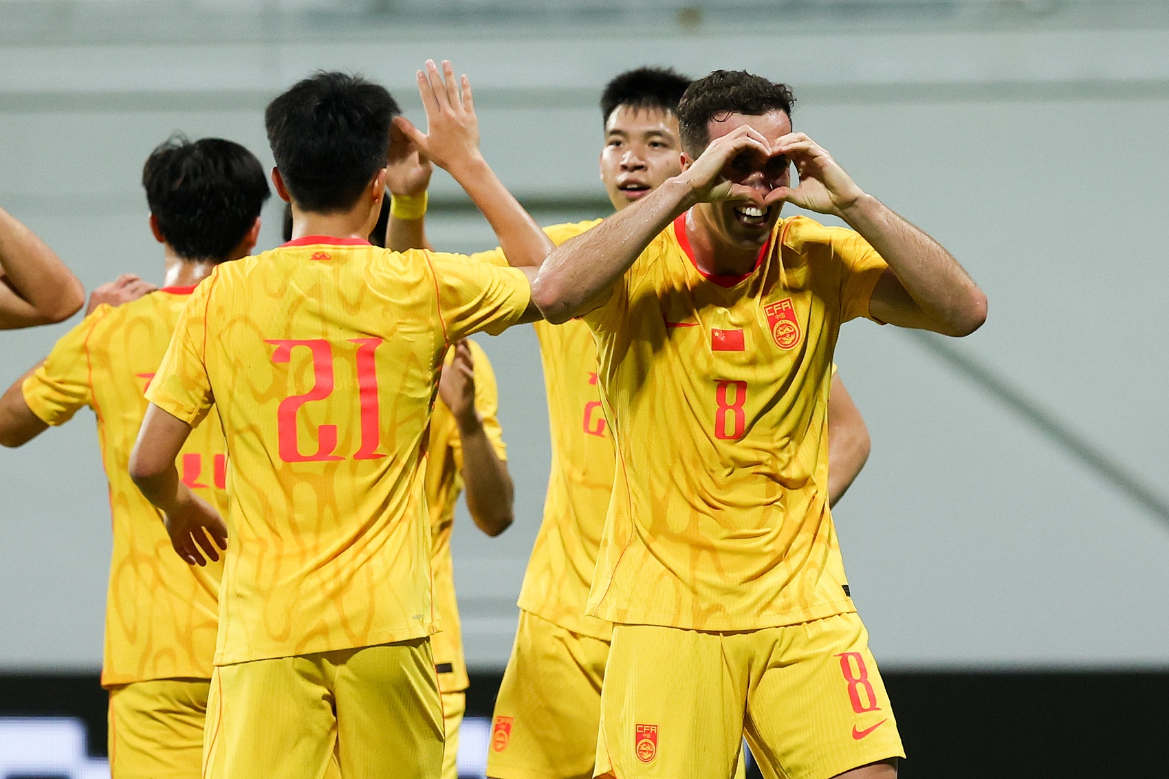 国足热身2-1新加坡,收获3.25积分性价比高
