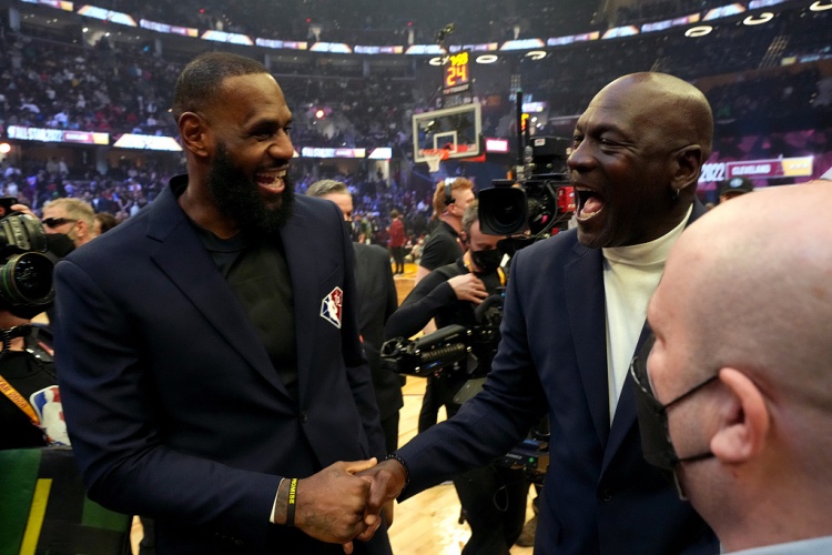 詹姆斯将联手ESPN出品纪录片,类似乔丹《最后一舞》