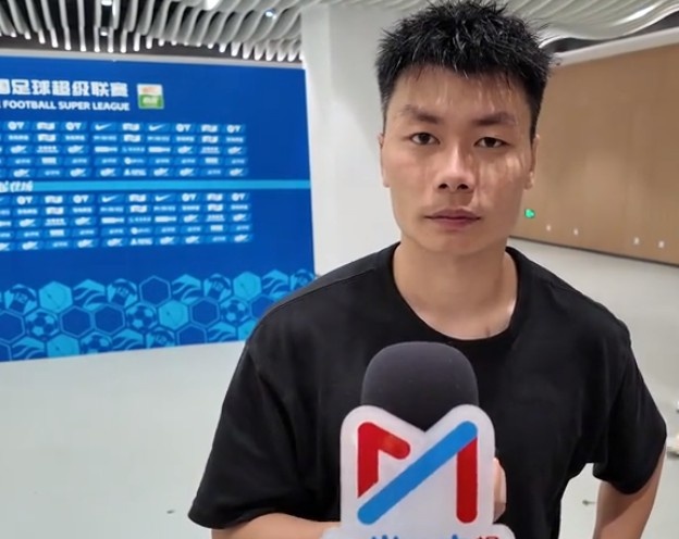 大连英博逆转武汉三镇,罗竞一传一射立功