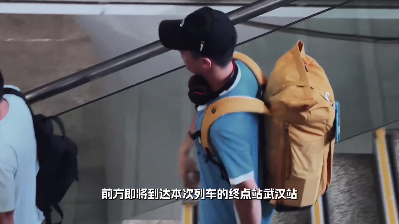 红牌逆境下深圳新鹏城虽败犹荣