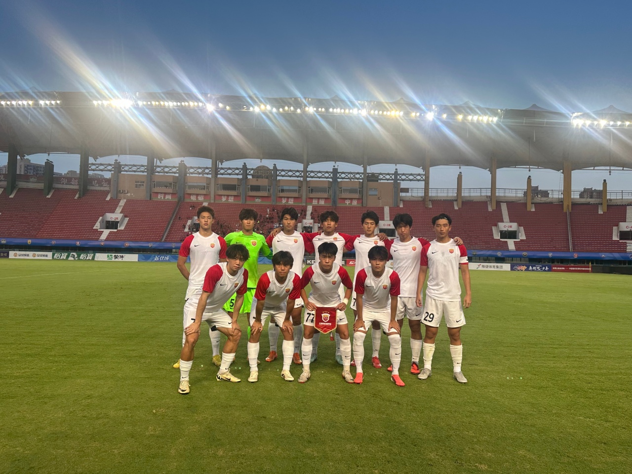 上海海港U20队第二阶段3胜1负升至B组第二
