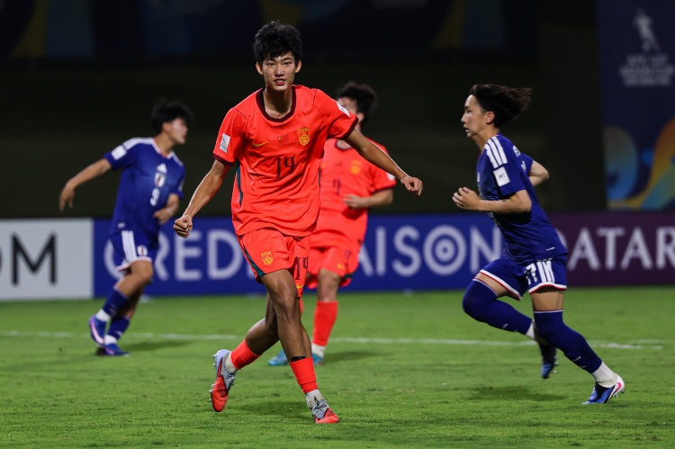 韩乔生点评U17国足:慢热丢球,赵松源全能表现
