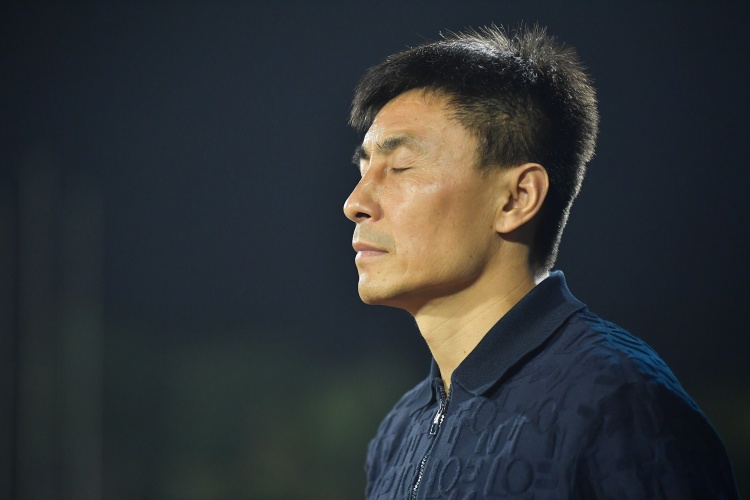 李玮锋:年轻球队需付代价,盼下场进步
