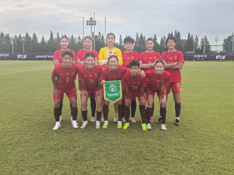 热身赛中国女足3-0越南女足,张睿、张琳艳、乌日古木拉进球